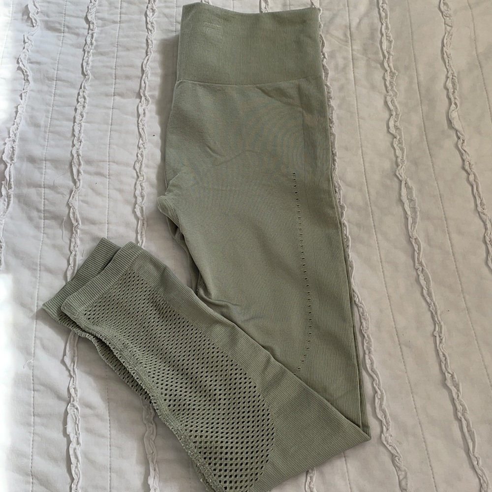 Joylab light green leggings